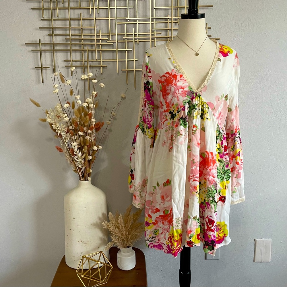 [On The Road] Garett Floral-Print Dress